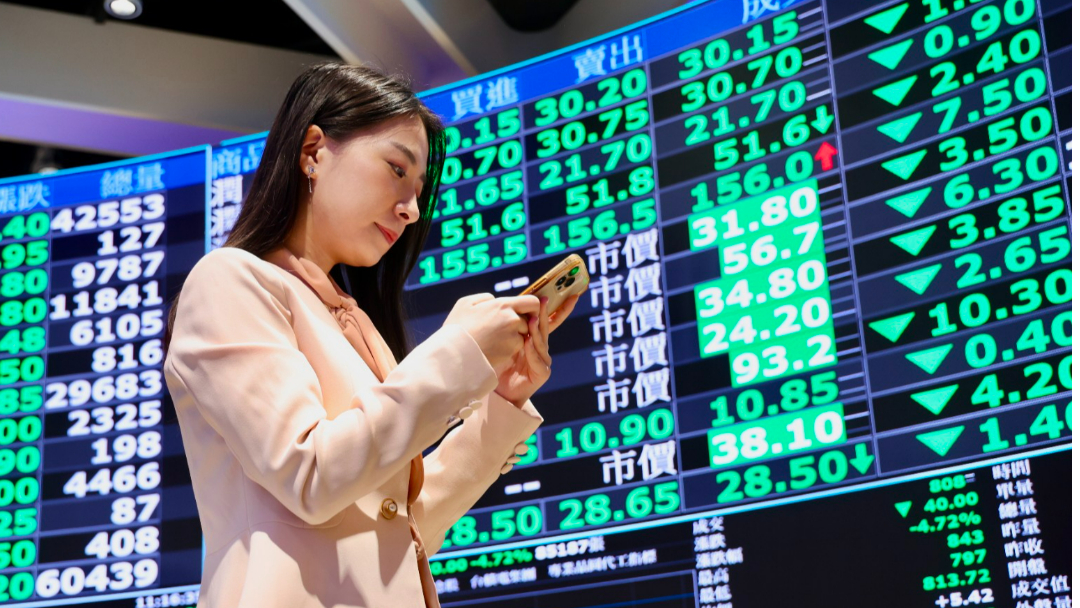 金控股東會來臨，台股苦戰半年線，聚焦匯率受惠股
